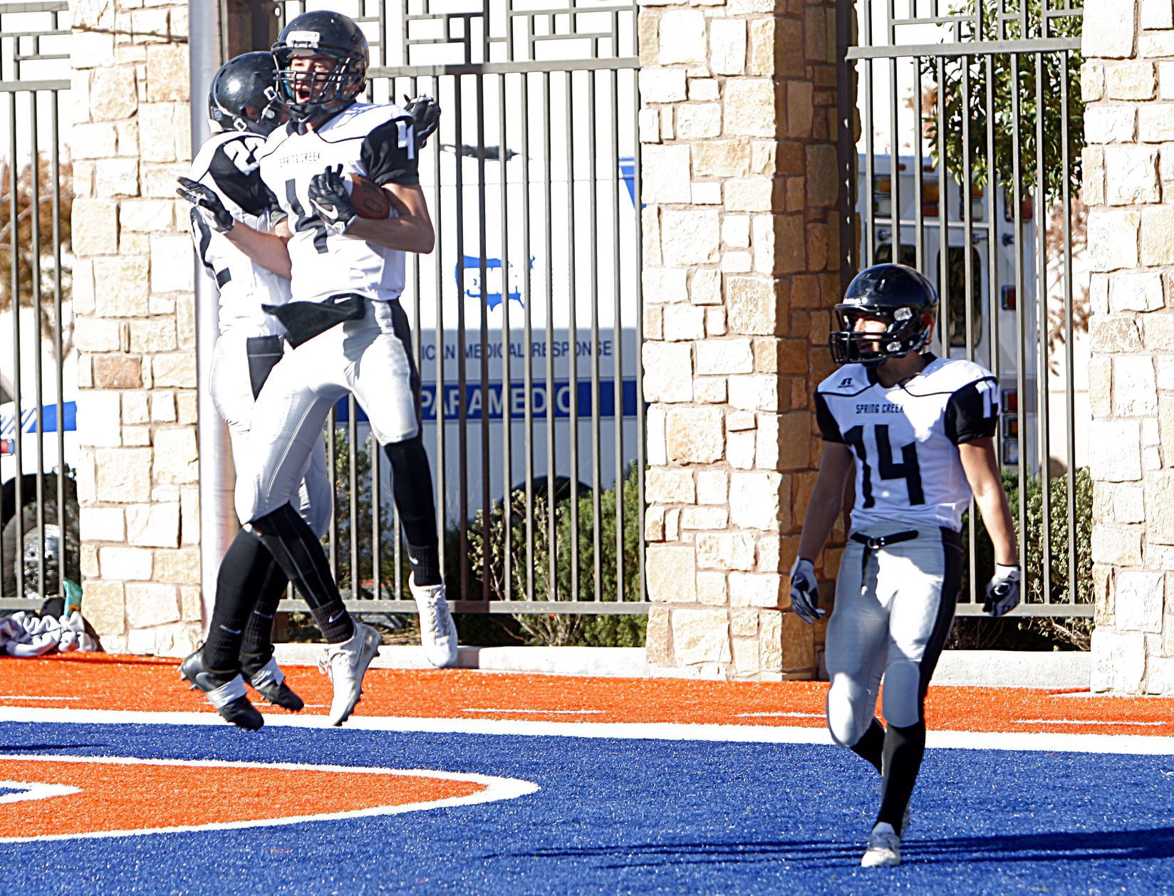 Dakota Larson TD